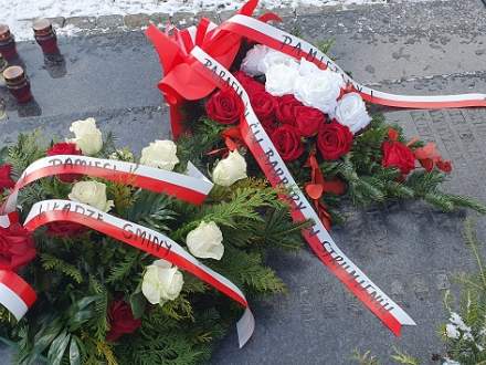 Uroczystości upamiętniające tragiczne wydarzenia sprzed 80 lat w Strumieniu